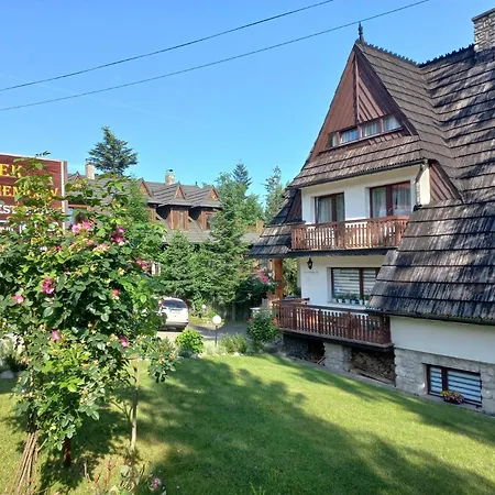 Domek U Gasienicow 2- Pokoje Goscinne * Zakopane