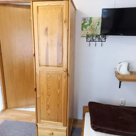 Domek U Gasienicow 2- Pokoje Goscinne