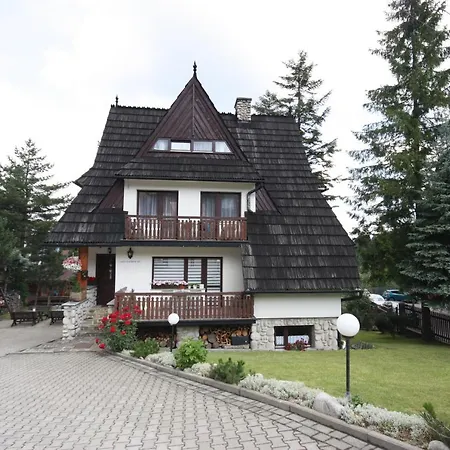 ホームステイ Domek U Gasienicow 2- Pokoje Goscinne *